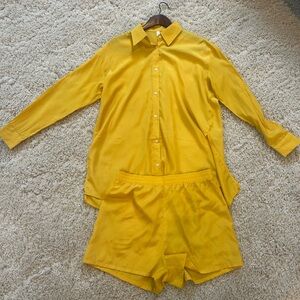 Yellow Satin Women's Pajama Set - size M